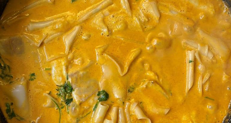 סיר דגים בניחוח המזרח הרחוק