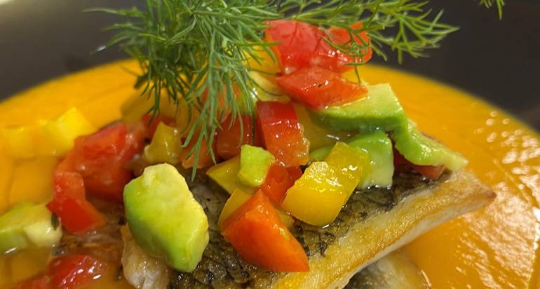 מרק בטטה ברמונדי ישראלי וסלסה צבעונים